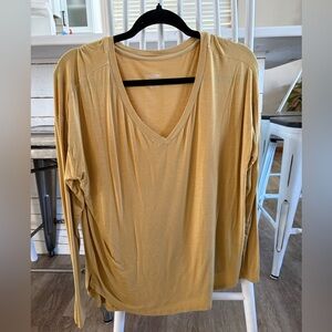 Size small women women’s super soft, thin, long sleeve